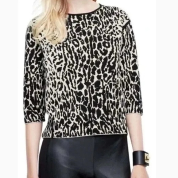 Ann Taylor Black and Cream Animal Print Structured Knit Top Size S - Picture 3 of 13